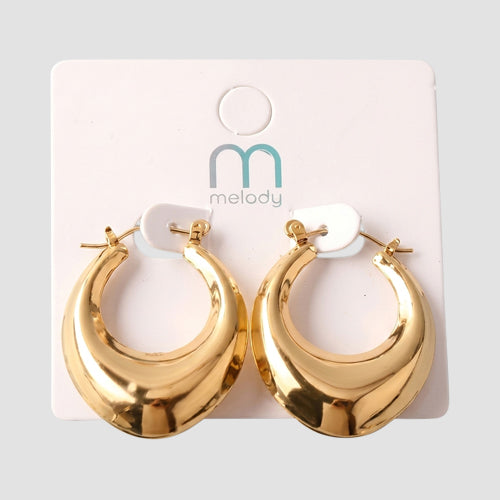 Pointed Chunky Huggie Earring in Gold