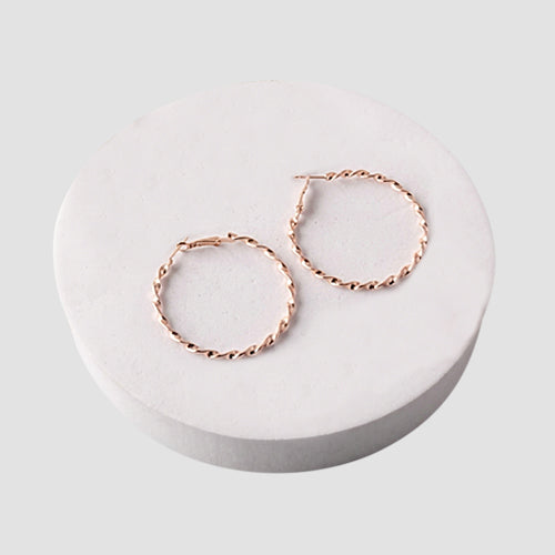 ER40018GSRG Mix Metal Twisted Hoop Earrings in Rose Gold