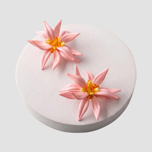 ERE3548 Statement Star Lily Oversize Earring in Pink