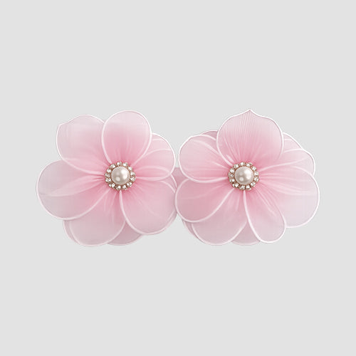 Pearl Center Mesh Petal Floral Earrings in Pink