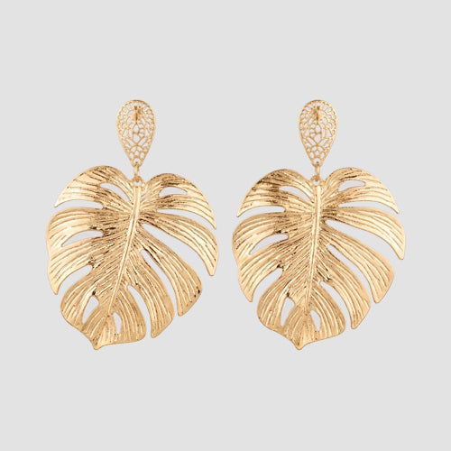 High Polish Metal Disc Drop Earrings in Gold