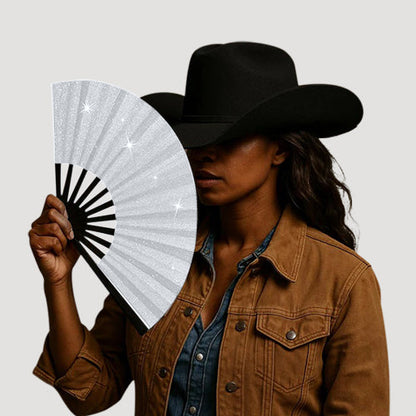 Clack Oversize Line Dancing Fan in Silver