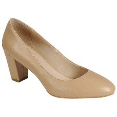 Thick Heel Pump in Camel