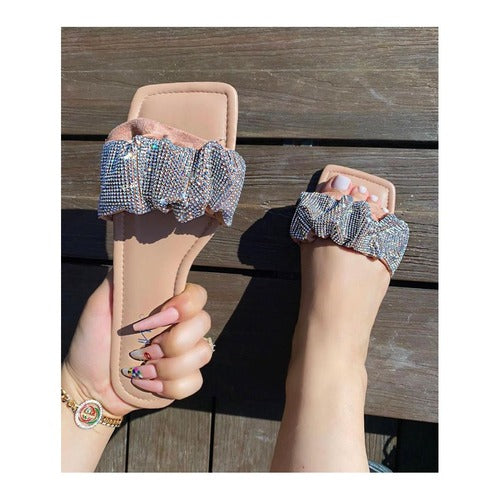 Diamond Ruffle Slides