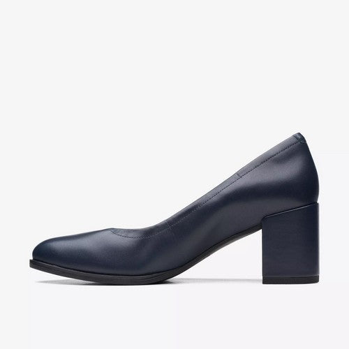Clarks Original Freva 55 Court in Navy Leather