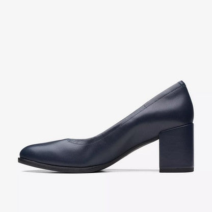 Clarks Original Freva 55 Court in Navy Leather