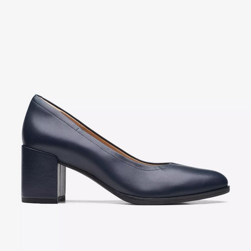 Clarks Original Freva 55 Court in Navy Leather