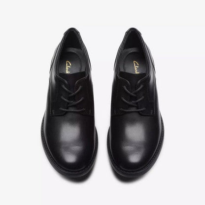 Clarks Original Camzin Iris in Black Leather