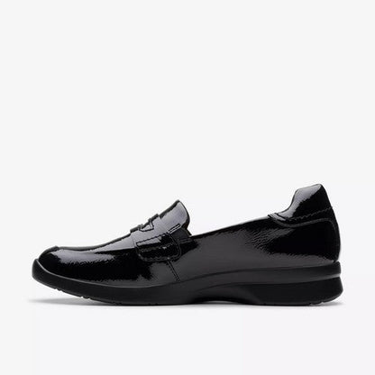 Clarks Original Ellowyn Penny in Black Crinkle Patent Leather