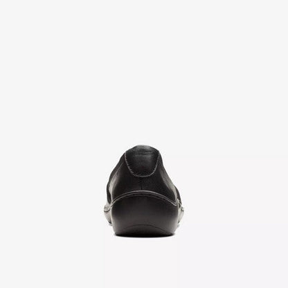 Clarks Original Wide-Fit Cora Charm in Black Leather
