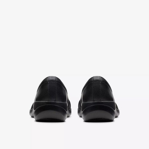 Clarks Original Kaetlyn Rhea in Black Leather