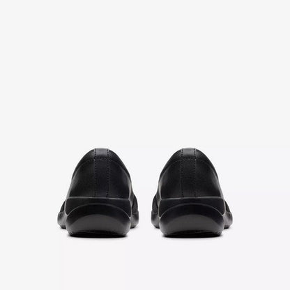 Clarks Original Kaetlyn Rhea in Black Leather