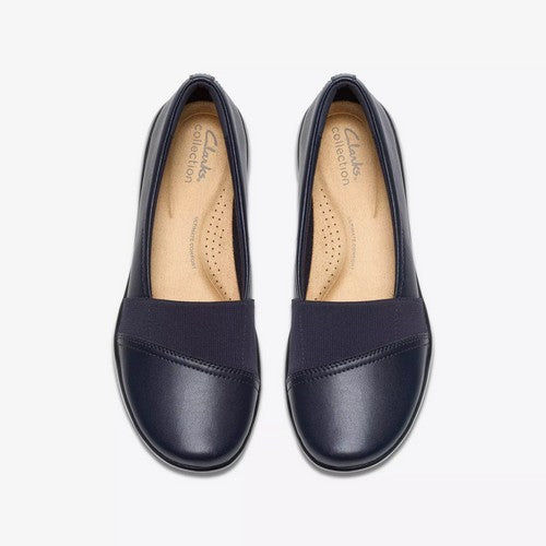 Clarks Original Kaetlyn Rhea in Navy Leather