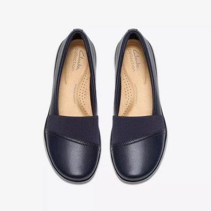 Clarks Original Kaetlyn Rhea in Navy Leather