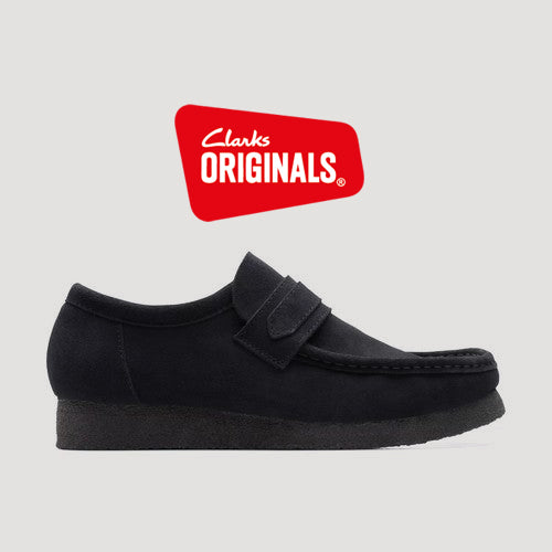 Clarks Original Wallabee Desert Boot Loafer in Black Suede