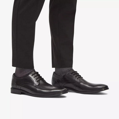 Clarks Original Brandon Lace in Black Leather