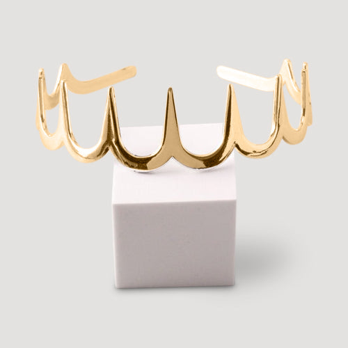 Metallic Scalloped Comb Headband in Gold