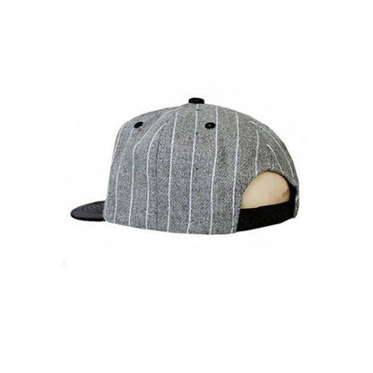 Snap Back Cap Grey/White Stripe Black