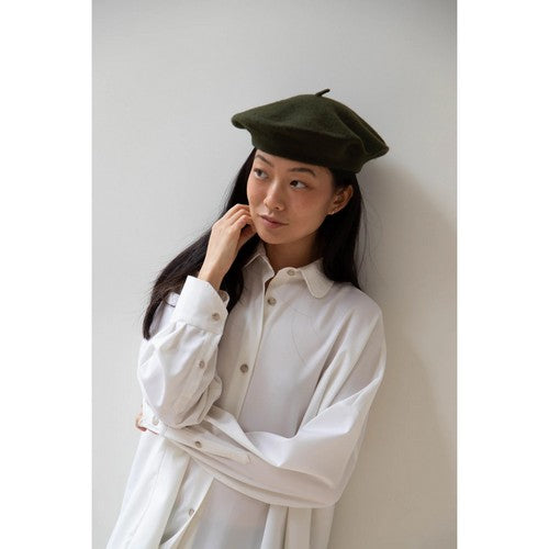 Wool Beret Hat in Olive Green