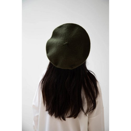 Wool Beret Hat in Olive Green