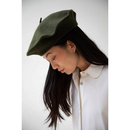 Wool Beret Hat in Olive Green