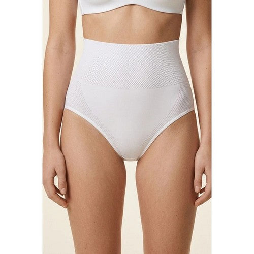 83146 Seamless Bodyshaper Panty in White