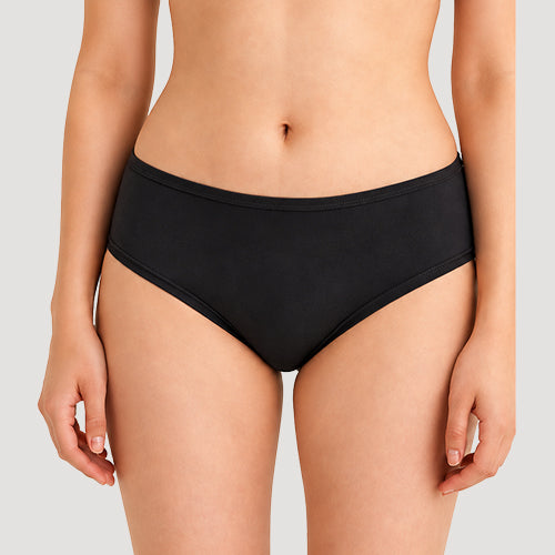 Soft Comfort Cotton Panty in Black