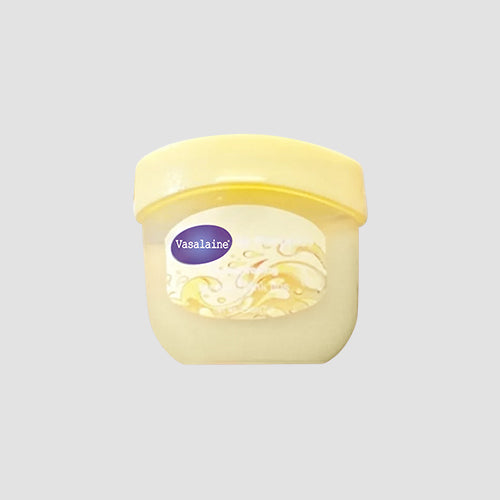 Vasalaine Lip Therapies Scented Lip Balm Mini Pot in White Chocolate Flavour