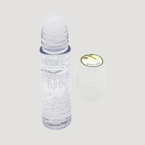 Beauty Treats Natural Lip Oil in Avocado