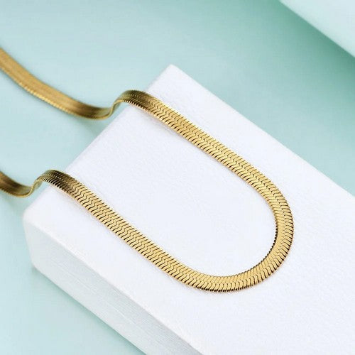 Lux Lux Stainless Steel 6.5mm Herringbone Chain Necklace in 18K Gold Dip