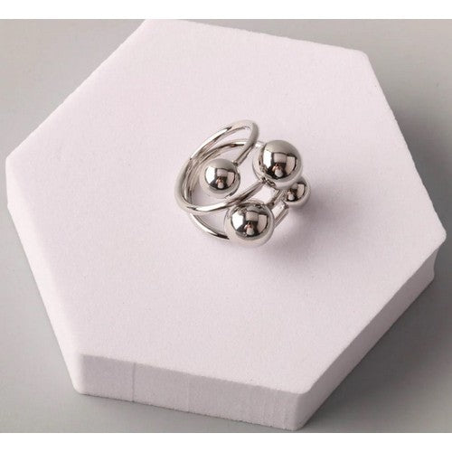 RN11571GS Metal Orbs Wrap Ring in Silver
