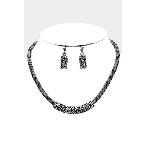 MN2458 Fleurs De Lis Mesh Necklace & Earring Set Siver 