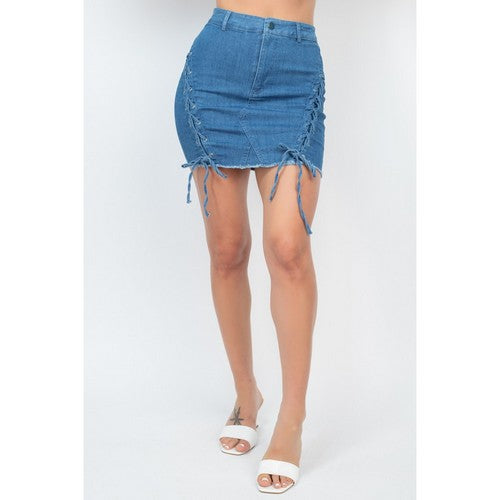 DSK27179 Crisscross Distressed Hem Skirt in Medium Denim