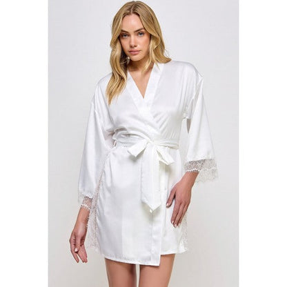 SP-BWC202508147874-j Gillian Robe in White