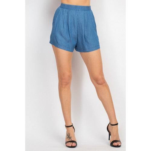 ISET234-LP Basic Pleat Front Denim Shorts in Medium Denim