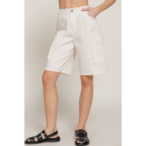 P14353 Cotton Cargo Bermuda Shorts in Ivory