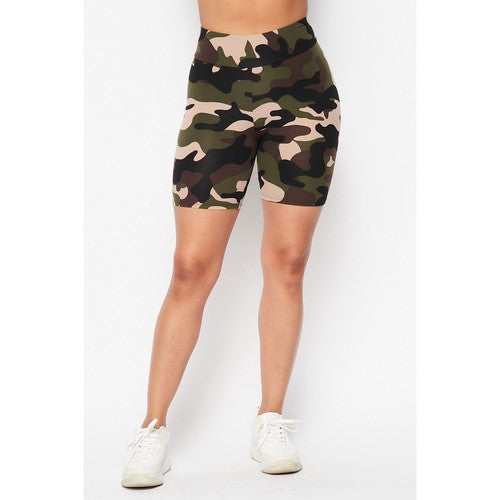 16R-7871CAMO High Rise Bike Shorts in Green