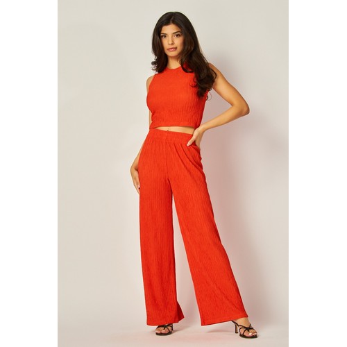 IRIS-1S Crop Tank Top in Valentine Red