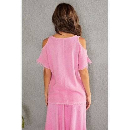 Fray Hem Linen Gauze Cold Shoulder Top in Fuchsia