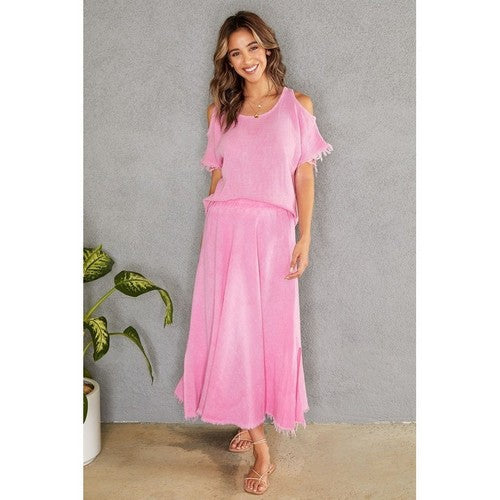 Fray Hem Linen Gauze Cold Shoulder Top in Fuchsia