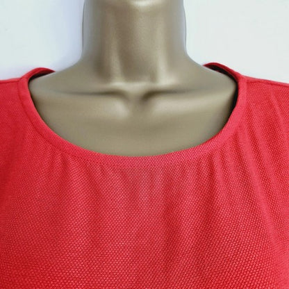 Dobby Sleeve Linen-Look Blouse in Red
