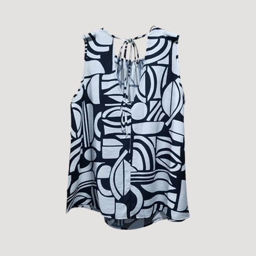 Roman Geometric Sleeveless Blouse in Black & White