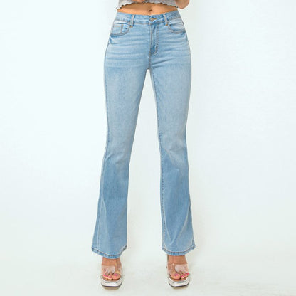 90332 Slim Boot Cut Jean Light Denim