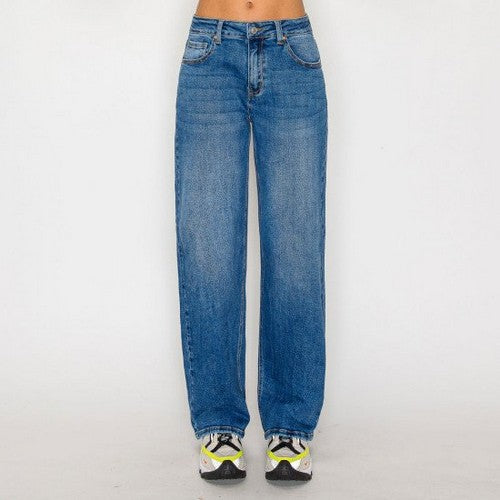90376 Wax Jean Basic Straight Jean in Medium Denim
