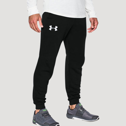 Under Armour Rival Fleece Jogger in Black