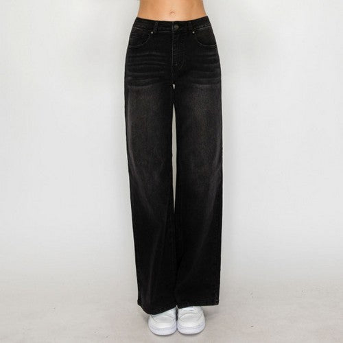 90418 Low Rise Basic Wide Leg Jean in Washed Black