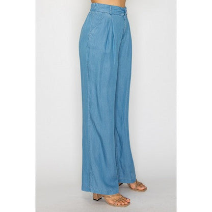 Wide Leg Pintuck Wide Leg Pants in Light Denim