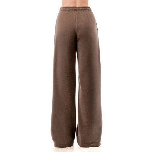 Wide Leg Joggers With Pockets in Chestnut