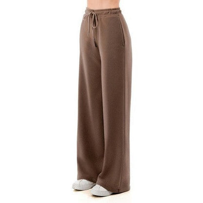 Wide Leg Joggers With Pockets in Chestnut