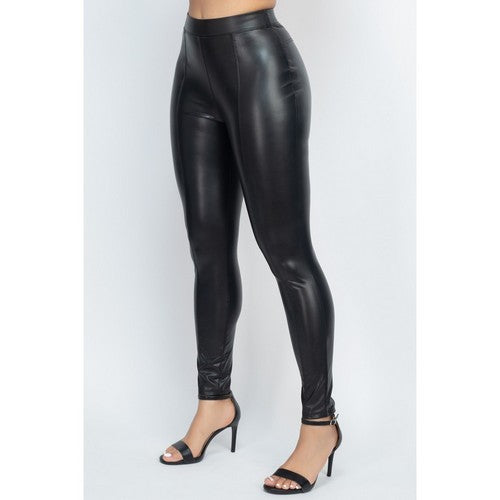 Faux Leather Seam Front Skinny Pull-On Pants in Black